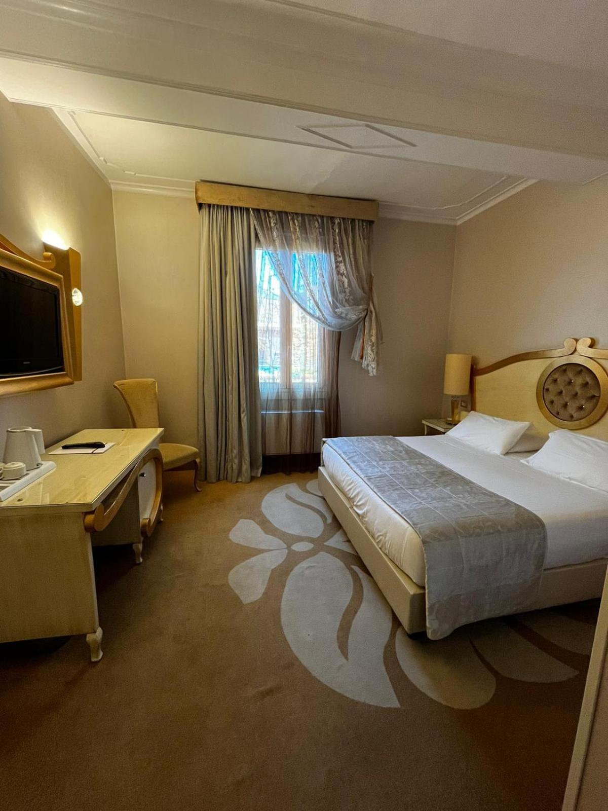 Zanhotel Tre Vecchi Bologna Esterno foto